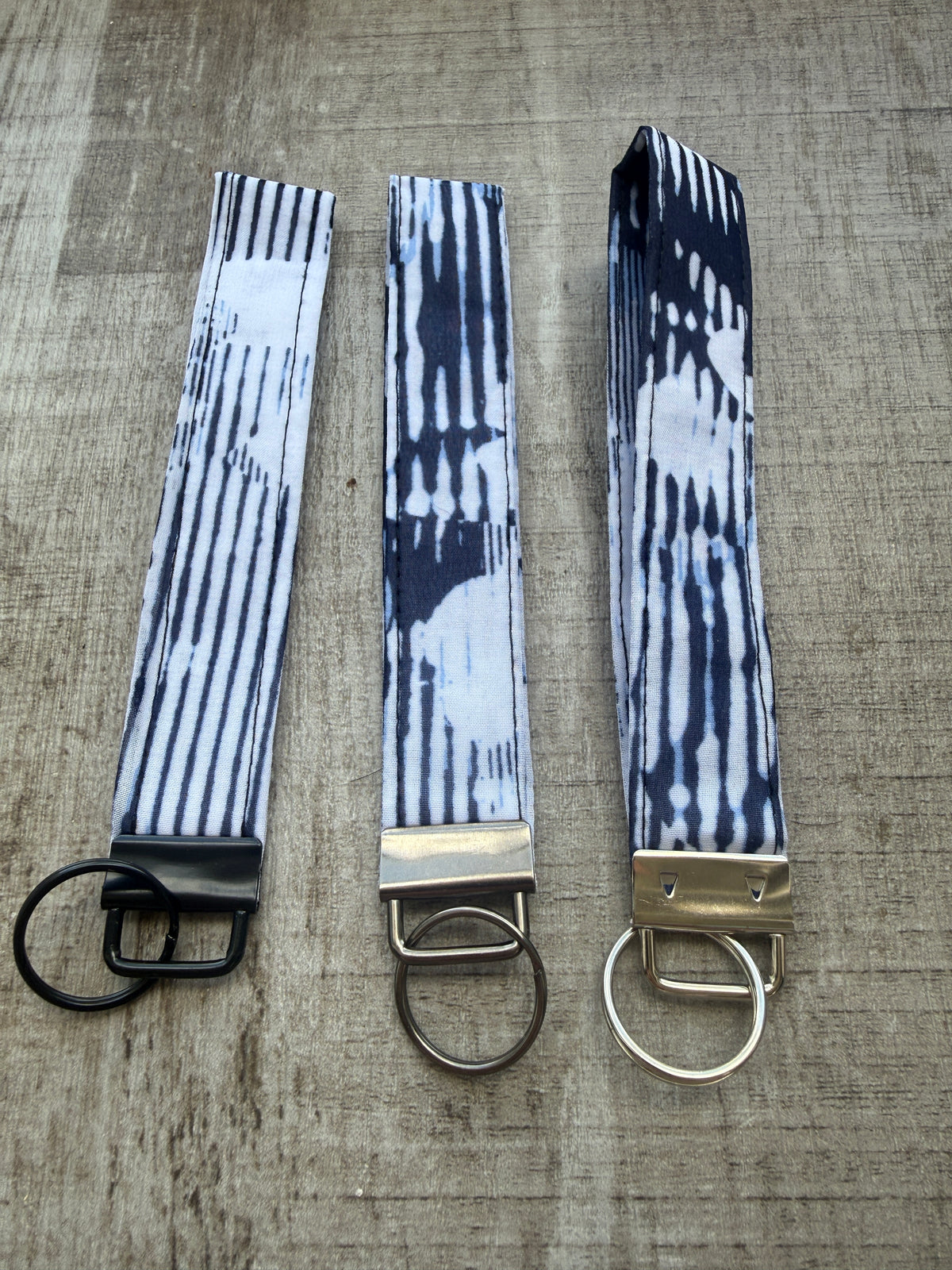 Blue and white wristlet