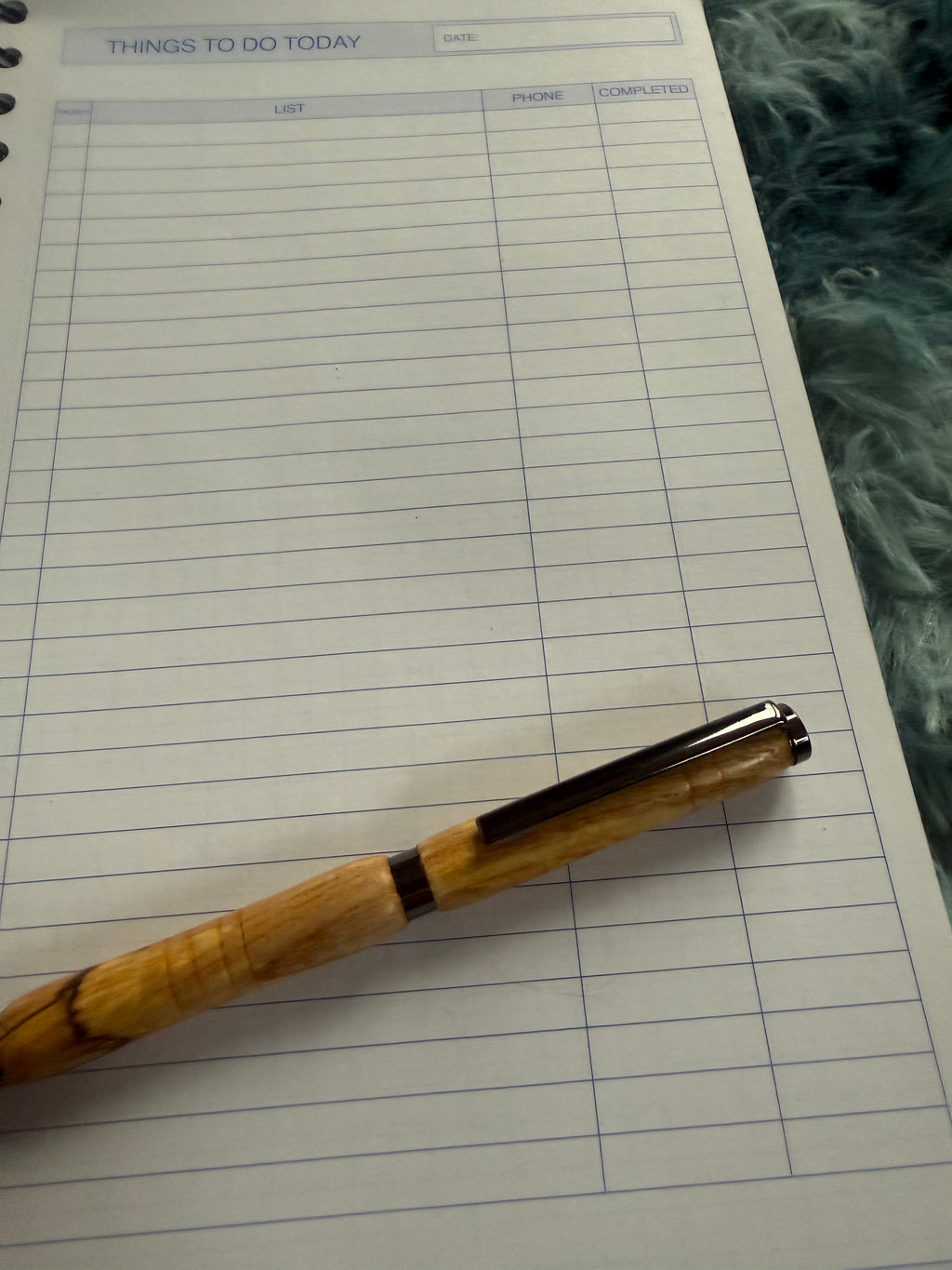 Handcrafted Spatted Ash pen
